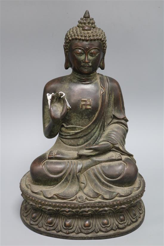 A large bronze Chinese Buddha height 38cm
